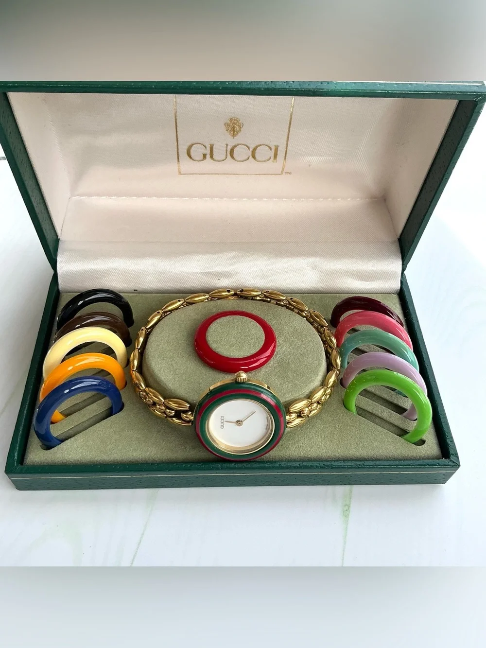 Gucci Gold Bracelet Watch with Interchangeable Colorful Bezels🔥🔥🔥
